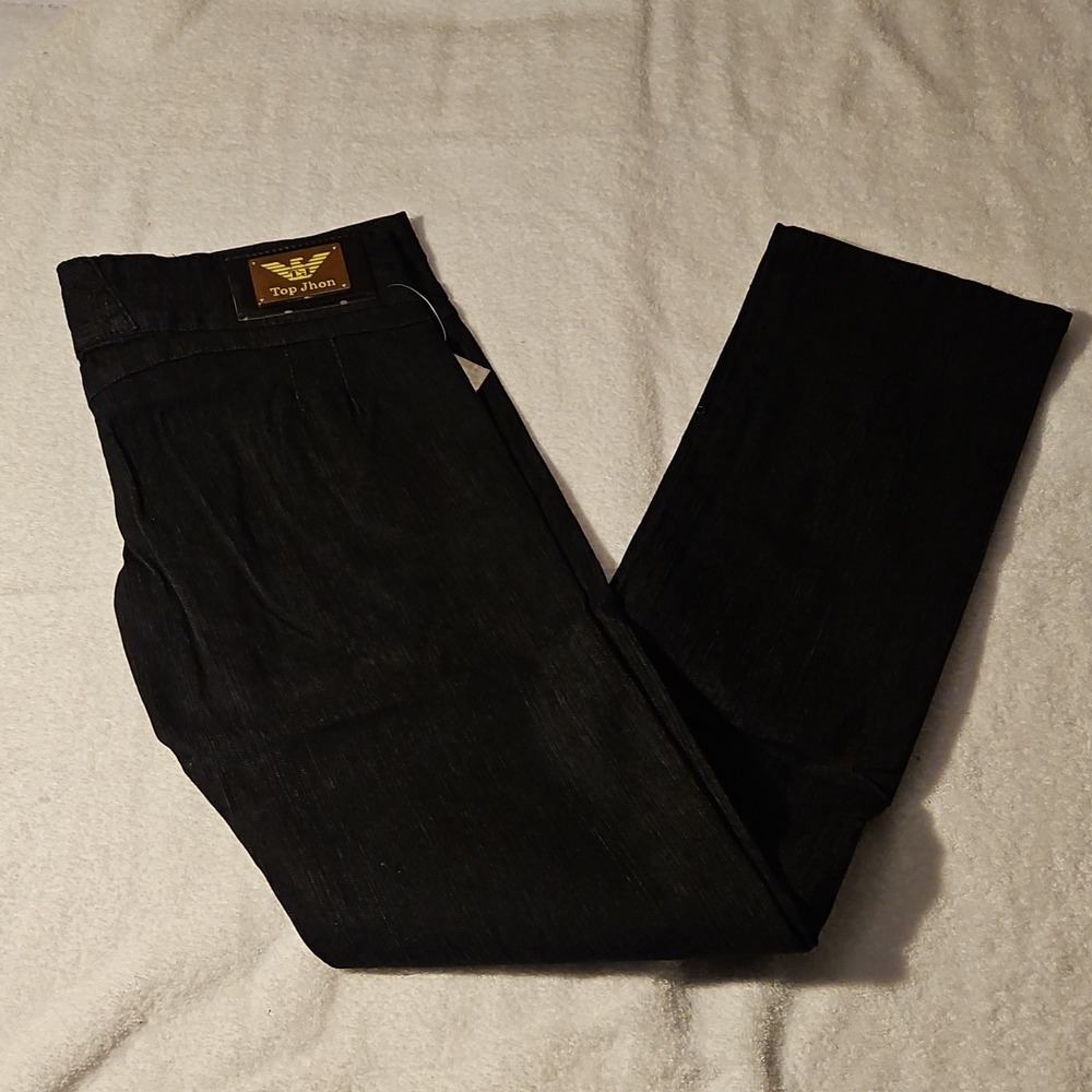 Top Jhon Women's Black Straight Jeans Denim 5-Pocket Buckle Accent Closure